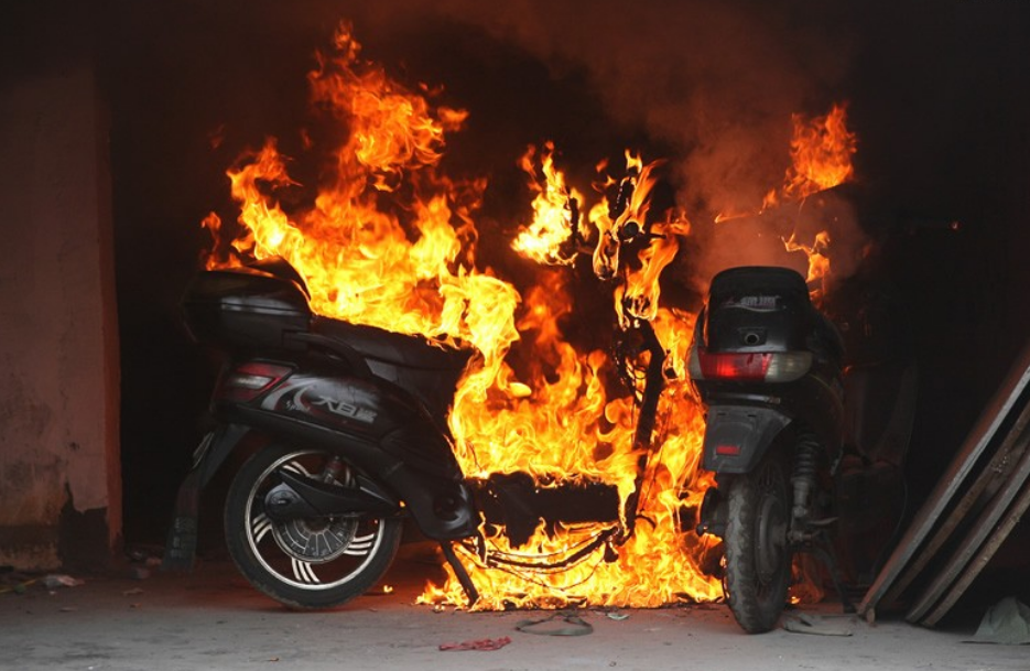 充电桩3.png 充电桩3.png