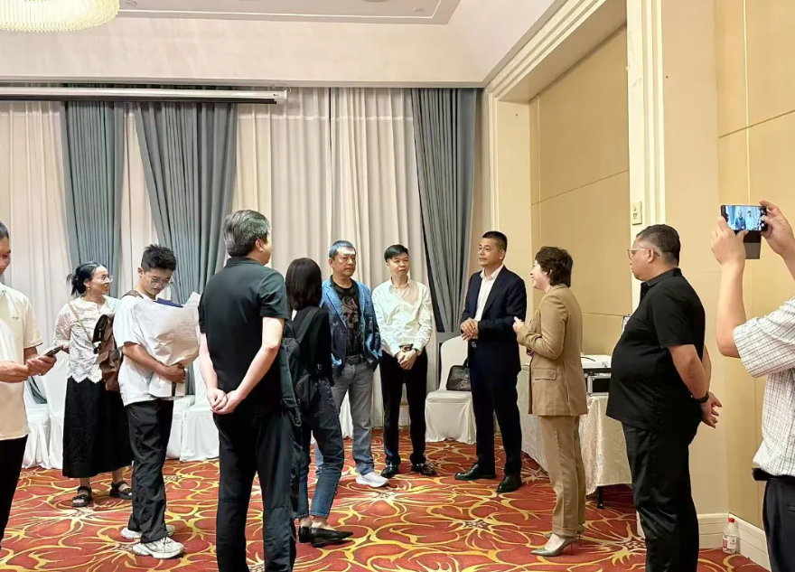 代言3.png 代言3.png